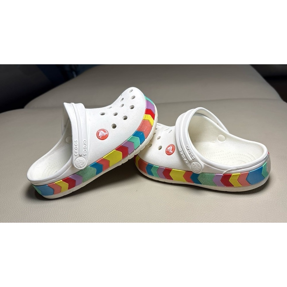 Kids Crocs size 1 Classic Clogs Rainbow Chevron glitter.